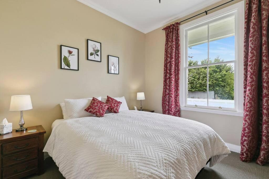 Historic Charm In Greytown - Cosy Kowhai Cottage Exteriér fotografie