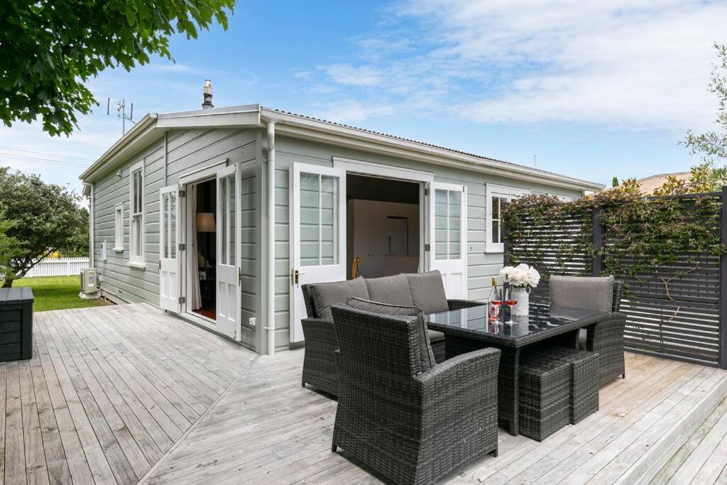 Historic Charm In Greytown - Cosy Kowhai Cottage Exteriér fotografie