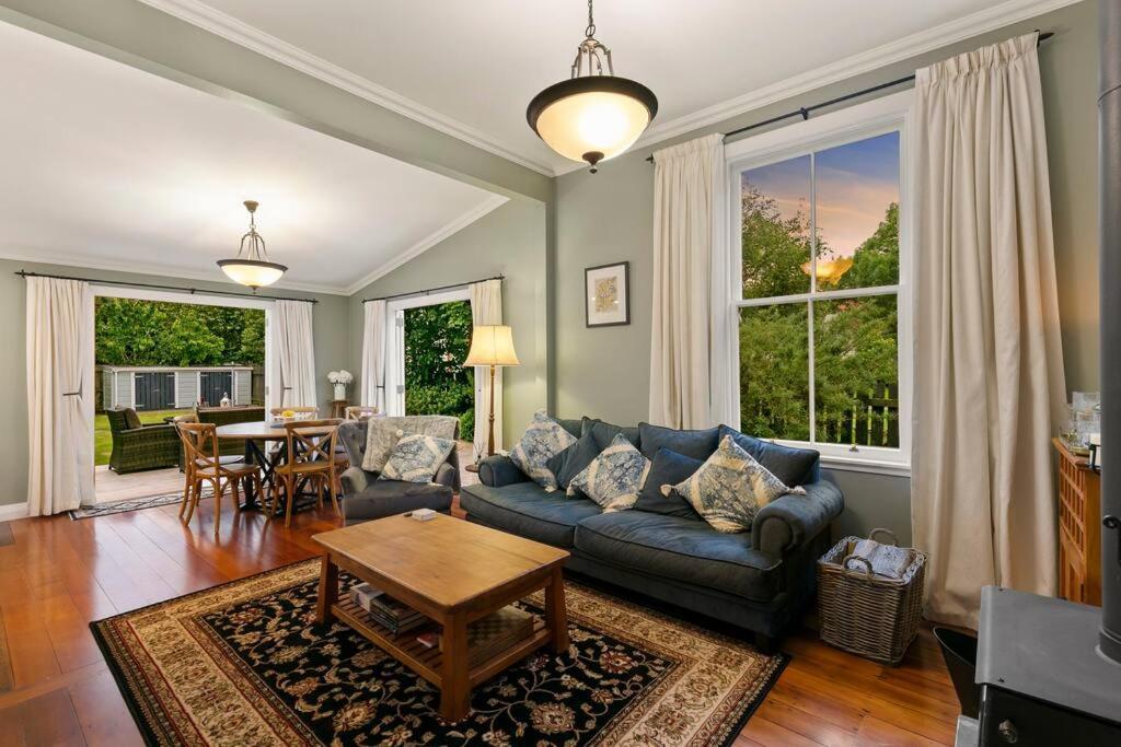 Historic Charm In Greytown - Cosy Kowhai Cottage Exteriér fotografie